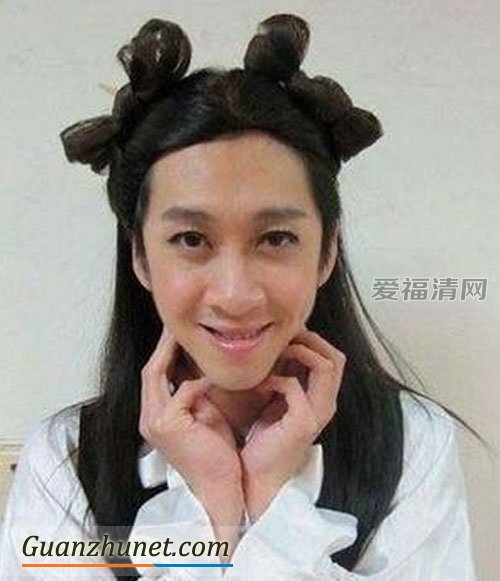 名模李蕙钧个人资料微博照片 低胸装搭地铁撞脸陈汉典图片
