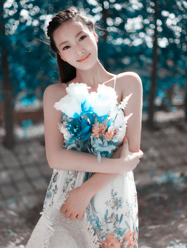 “中国乳神”王李丹妮全裸G乳泡泡浴胸推男主角艺术照(组图) 王李丹妮个人资料 王李丹妮全婐艺术照片