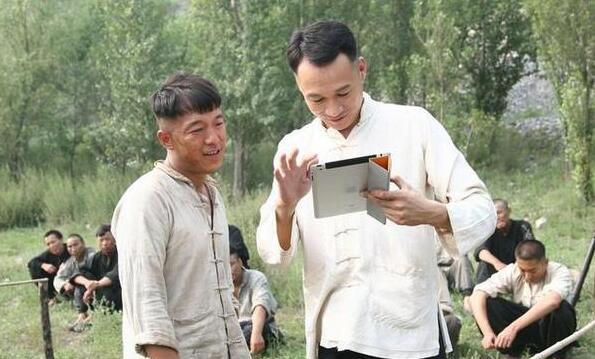 高虎和黄渤的关系