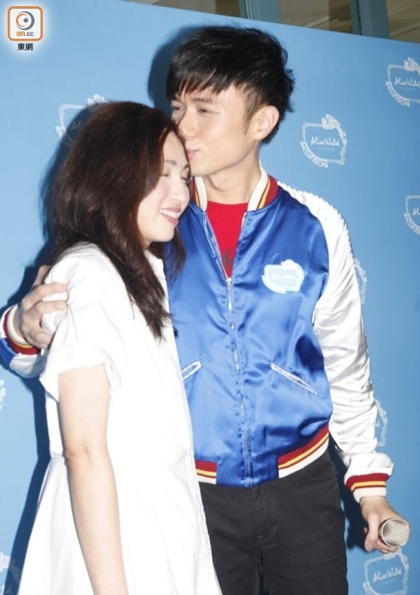 45岁古巨基否认造人成功 与老婆聚少离多