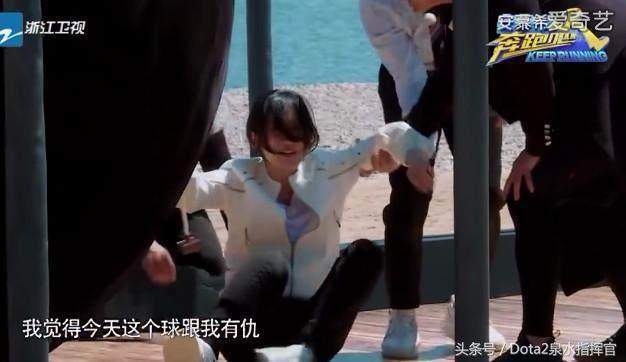《奔跑吧》最新一期Angelababy被“边缘化”,原因竟和黄晓明有关