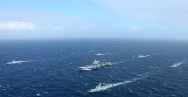 辽宁舰,穿越台湾海峡,辽宁舰今日凌晨穿越台湾海峡,全程监控,台军全程监控,