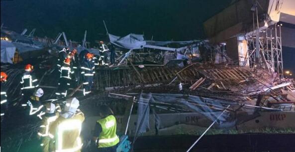新加坡施工事故,施工事故,事故原因,新加坡樟,死伤,事故发生