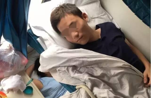 男生手伸女孩被窝 两次侵犯坚称无意