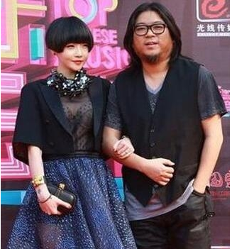 高晓松前妻暗示离婚真相 称自己曾是罗子君