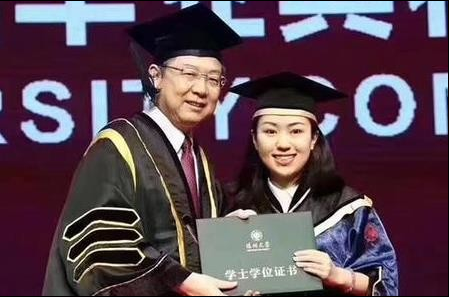 失联女生,失联女生盗窃被捕,盗窃被捕,盗窃