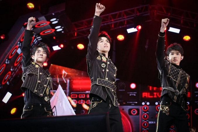 tfboys四周年演唱会完整版