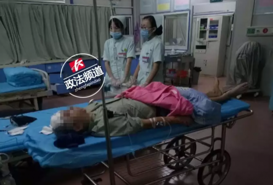 烧烤给差评被打,烧烤外卖给差评被打,外卖给差评被打,给差评被打,叫外卖给差评被打入院