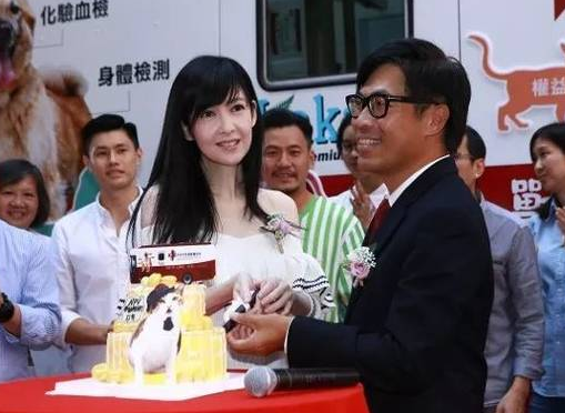 周慧敏收老公惊喜,周慧敏生日收老公惊喜,周慧敏老公,周慧敏,周慧敏生日